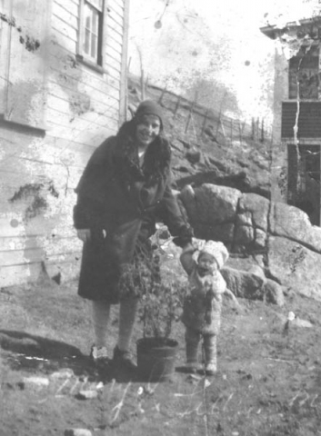 221: Mary Frances (Carroll) Walsh and Mary Carroll. (circa 1930) [courtesy of Mary Frances (Carroll)  Walsh]  - Mary daughter of John Carroll &amp;amp; Agnes Rose; Mary Frances daughter of William Carroll &amp;amp; Ellen Norman